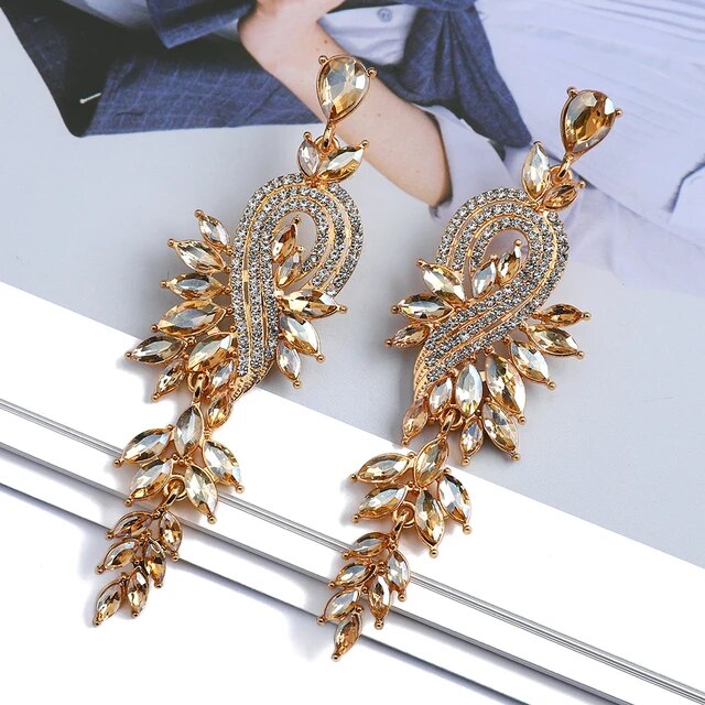 Design Dangle Chain Leaves Earrings