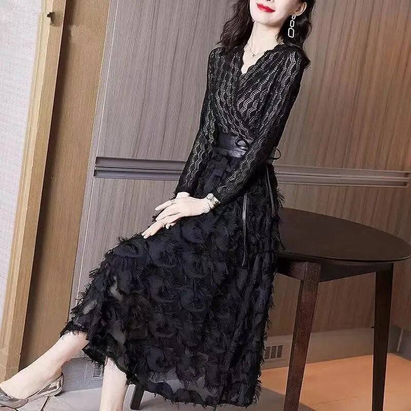 V-neck Solid Color Lace Korean Elegant Dresses