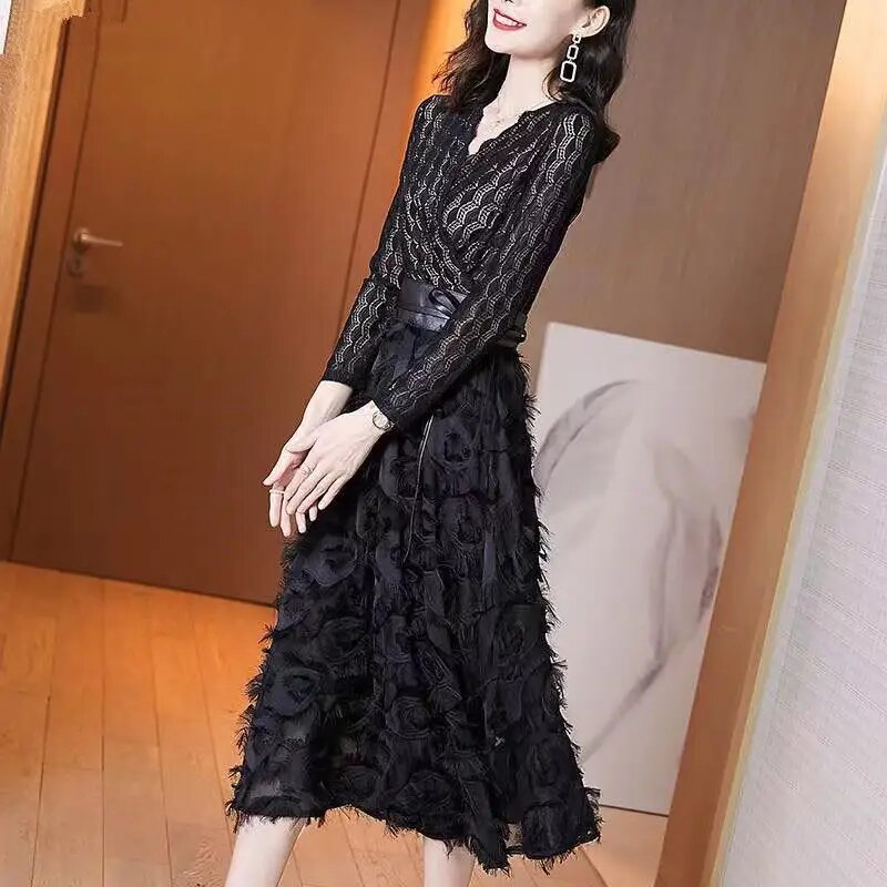 V-neck Solid Color Lace Korean Elegant Dresses