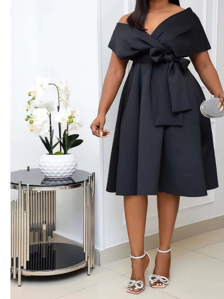 Elegant Mid-Length A-Line Summer Dress – Slim Fit V-Neck with Lace-Up Bow