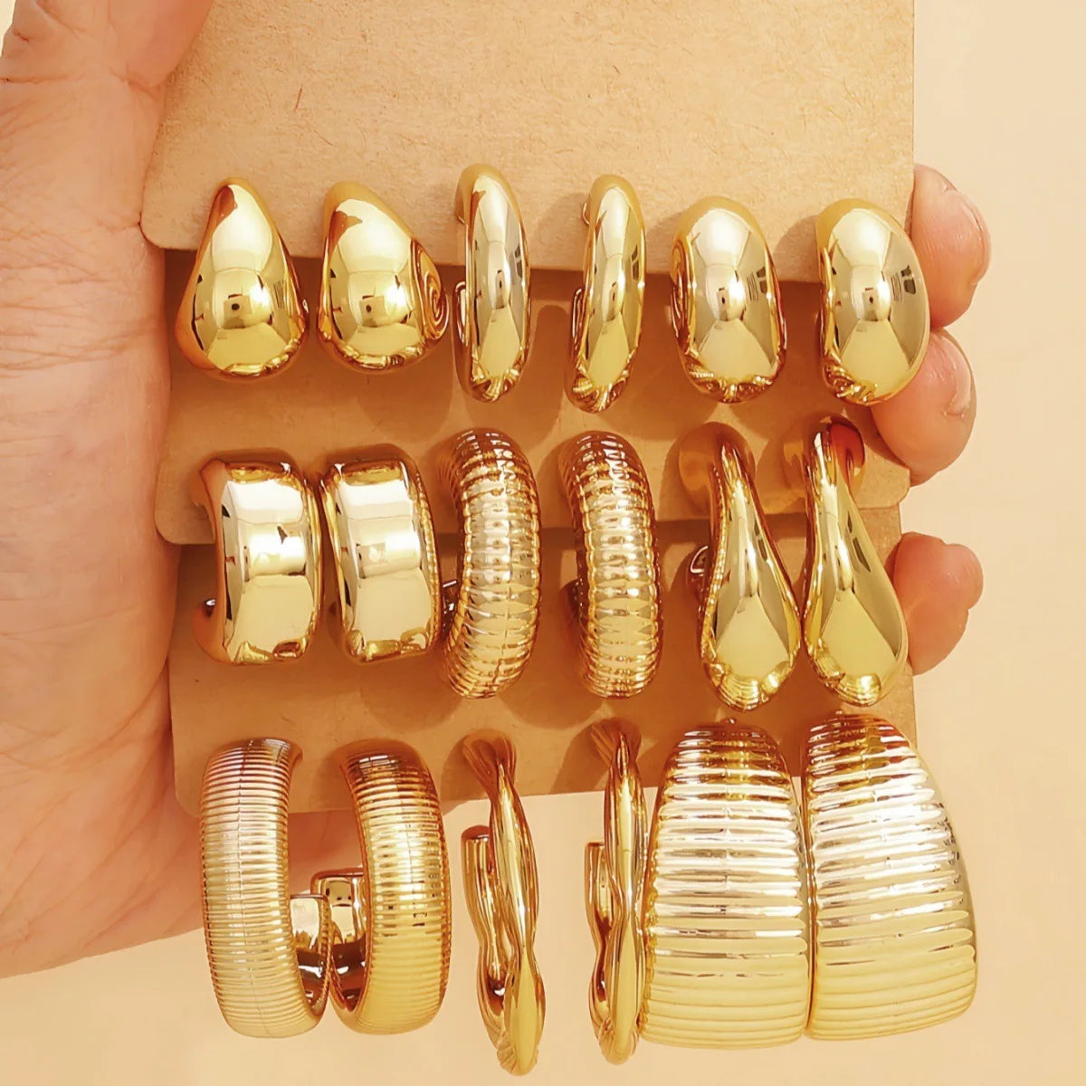 9-Pair Golden Resin Earrings Set – Starfish, Seashell &amp; Textured C-Shape Collection