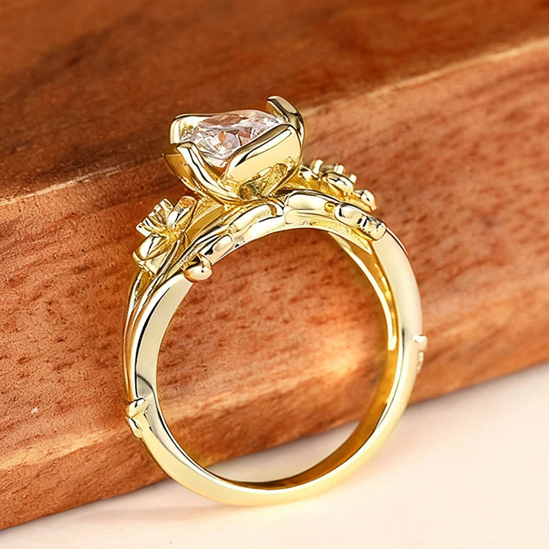 Gorgeous Flower Ring Delicate Bright Engagement Jewelry for Women