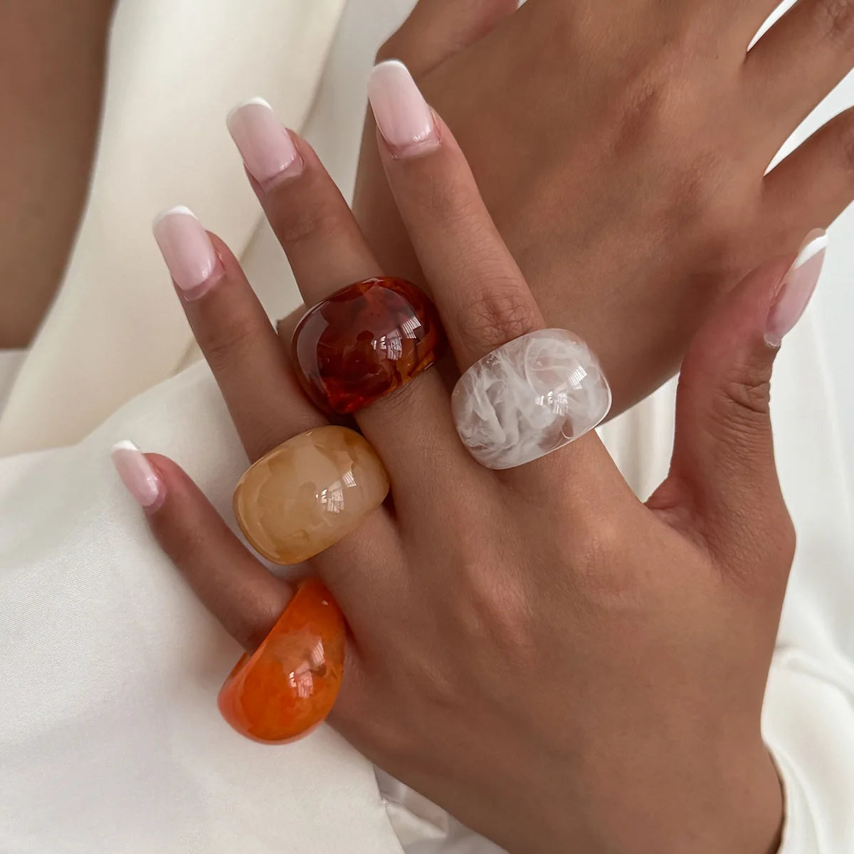 Smudging Resin Water Drop Chunky Rings