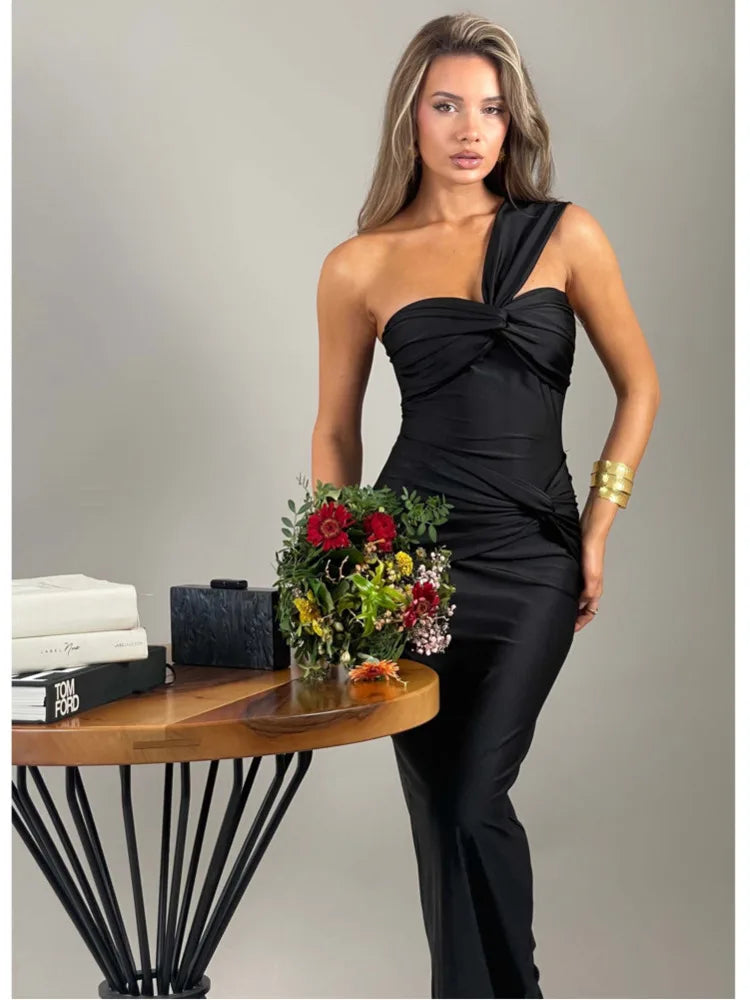 Elegant Sleeveless Single Shoulder Strap Zipper Evening Dress