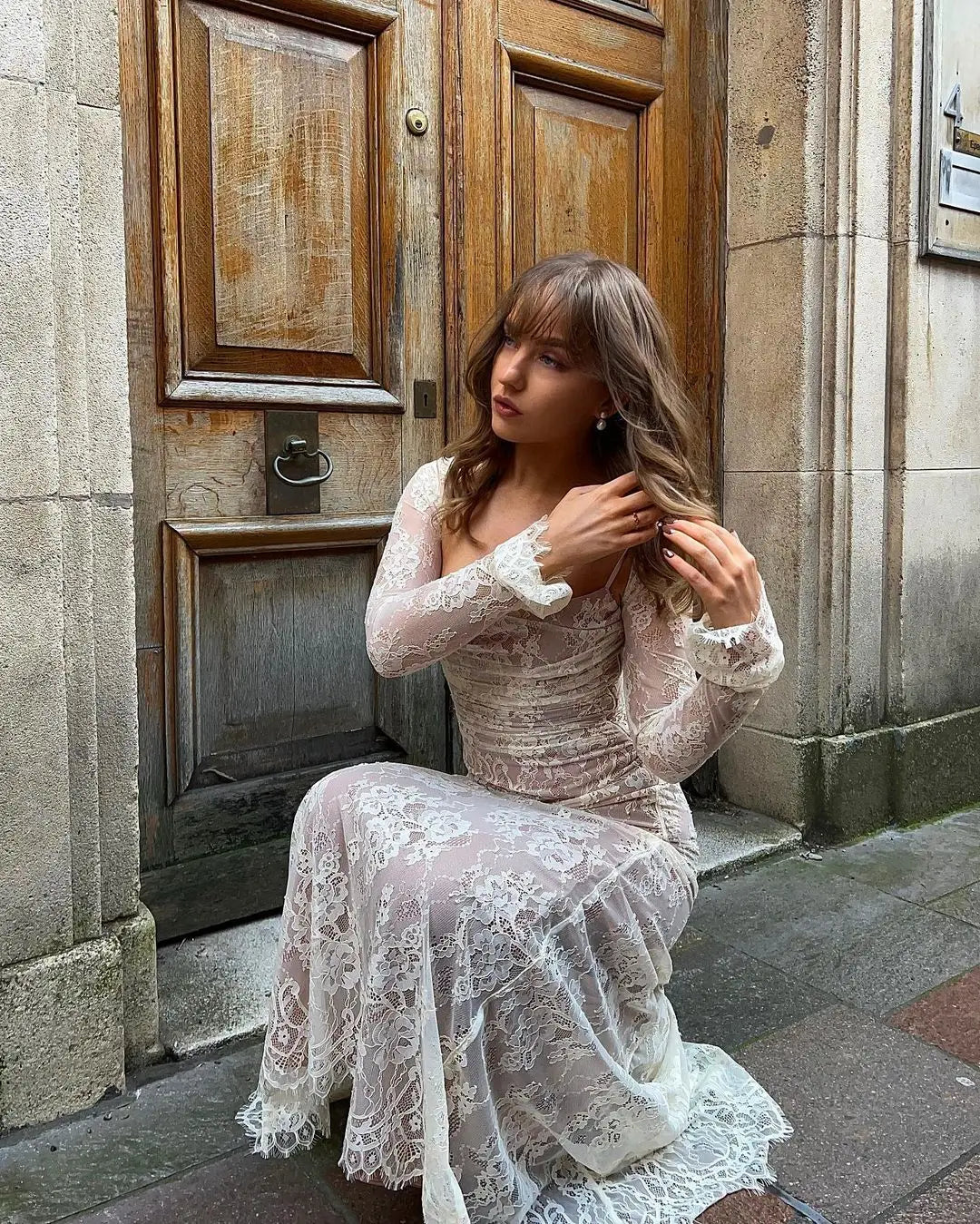 Elegant Vintage Hollow Out Lace Maxi Dress