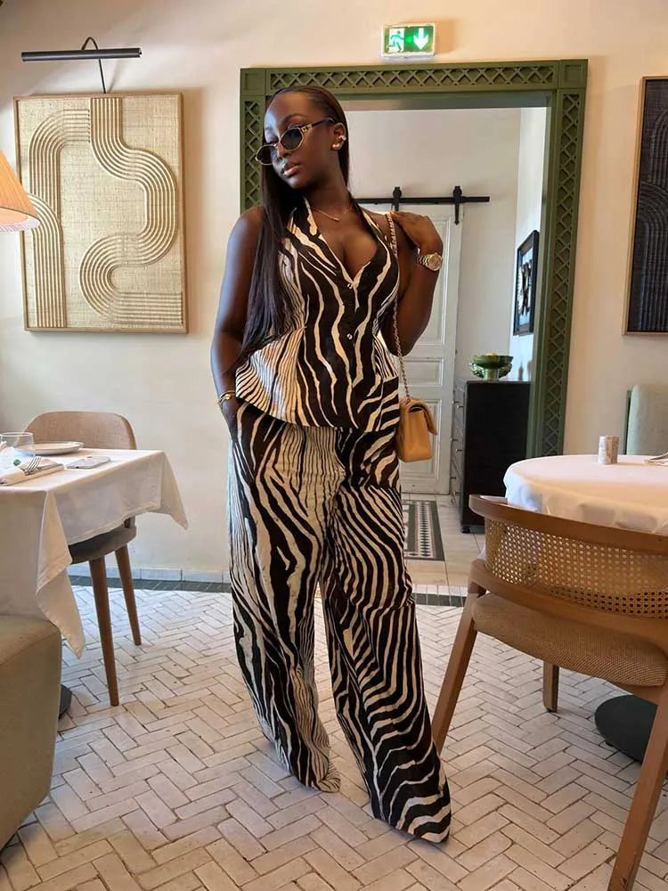 Elegant Matching Vest Outfit with Wide Leg Pants Halter