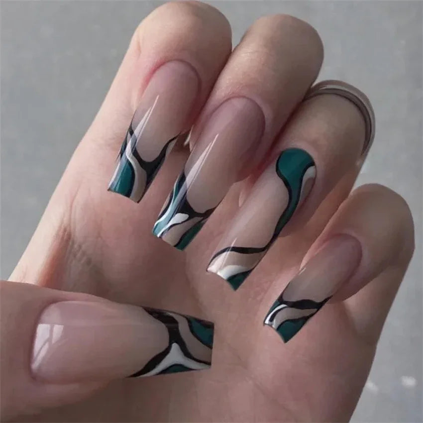 24Pcs/Set French Ballet Fake Nails Art Stars Sky Eyes Wearing False Nails