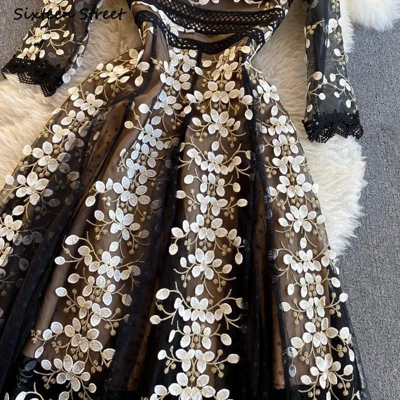 Lace Embroidery Black V‑Neck Vintage Evening Dress – Luxury Bodycon Runway Style