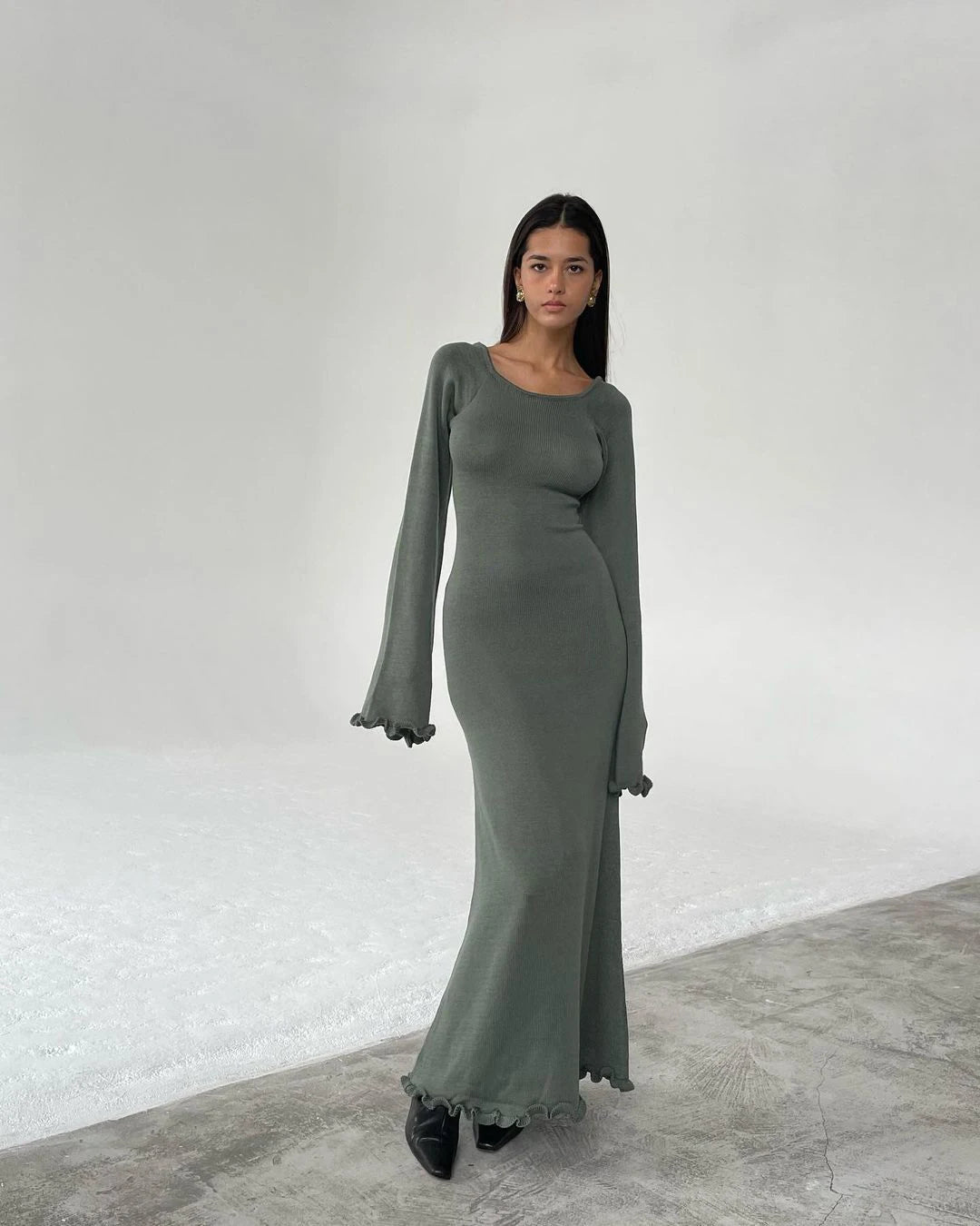 Elegant Knitted Sweater Maxi Dress