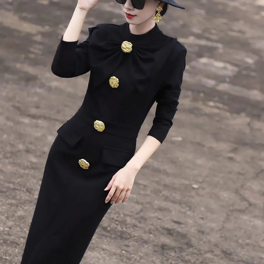 High End Autumn New Style Elegant Socialite Bow Metal Buckle Slim Fit and Solid Color Hip Hugging Dress