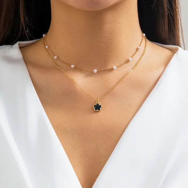 Stereoscopic Stainless Steel Small Peach Heart Golden Necklace