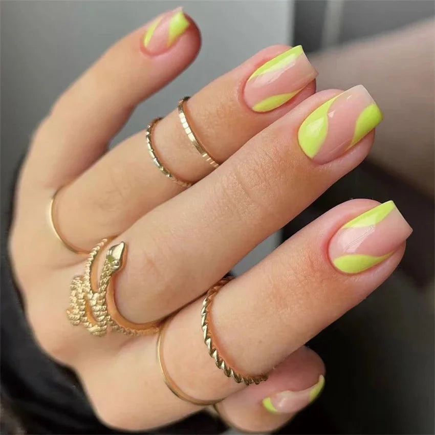 24Pcs/Set French Ballet Fake Nails Art Stars Sky Eyes Wearing False Nails