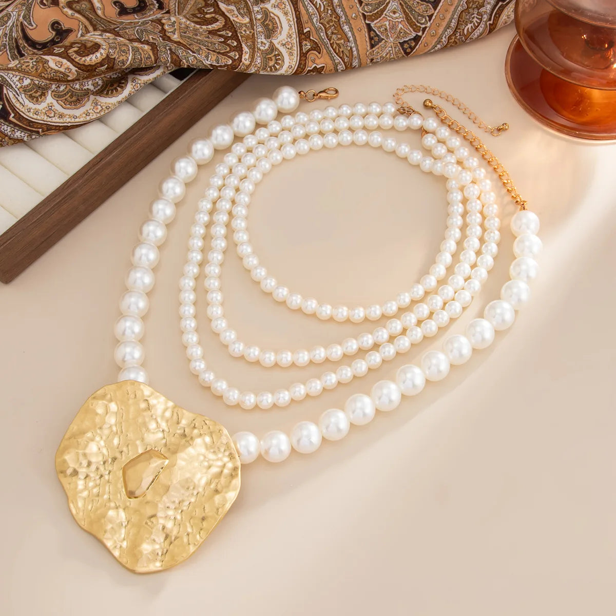 Vintage Big Pearls Necklace with Geometry Pendant for Women