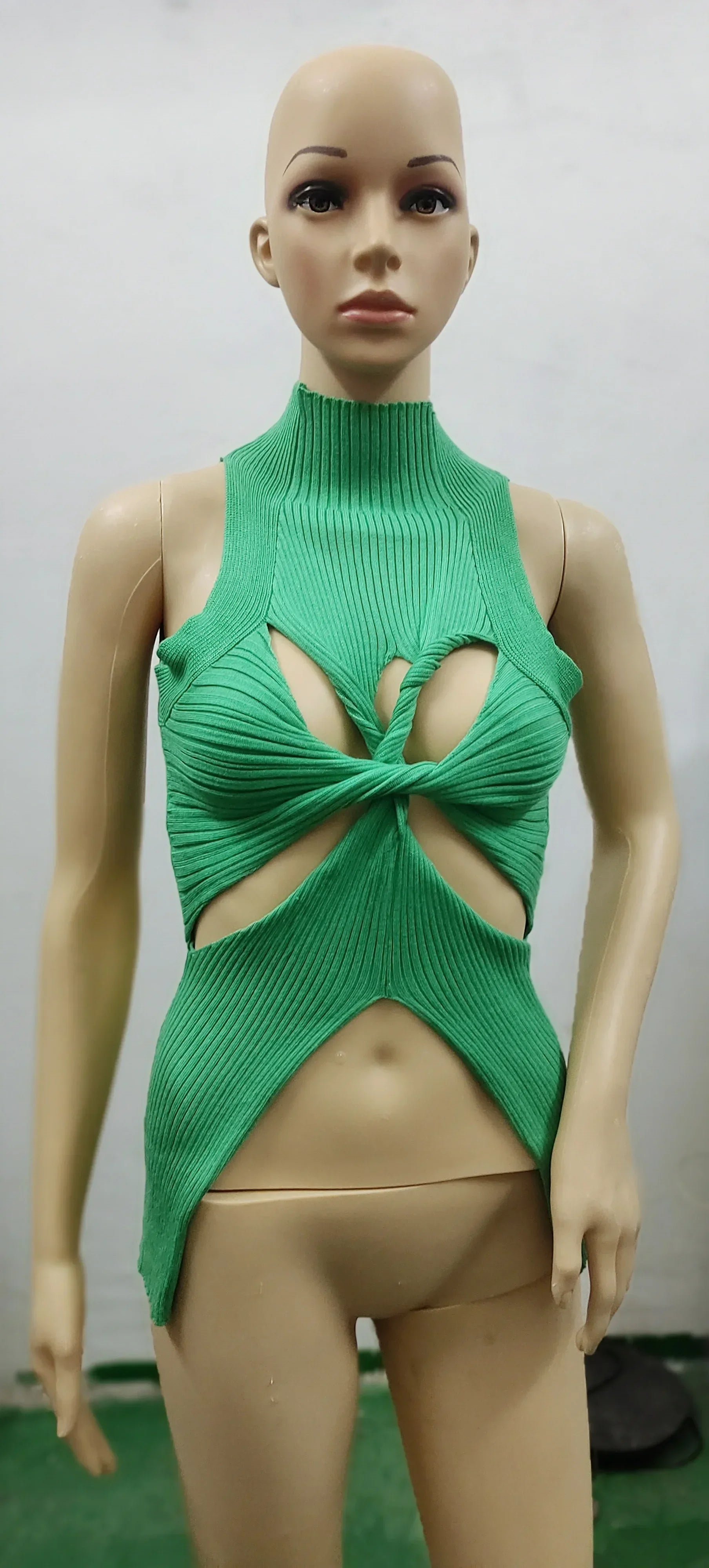 Sexy Hollow Out Knitted Crop Tops