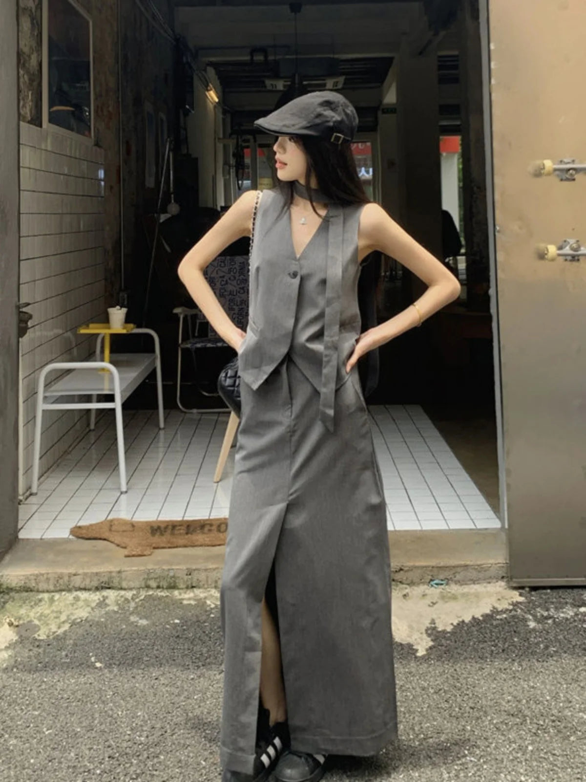 Retro Grey Sleeveless High Waist Split Skirt Fashionable Two-Piece