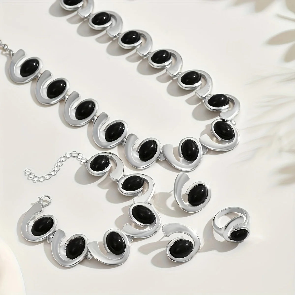 ✨ 4-Piece Silver Geometric Jewelry Set – Necklace, Earrings, Bracelet & Ring