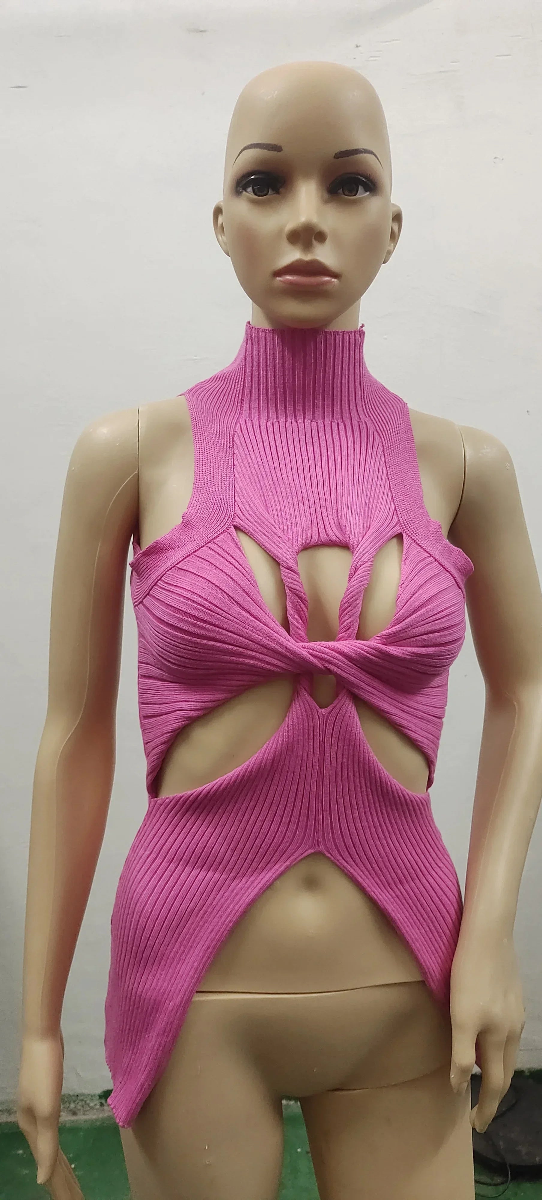 Sexy Hollow Out Knitted Crop Tops