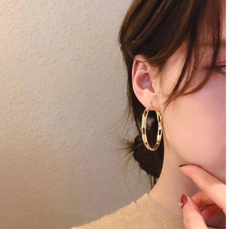 Charm Fashion Gold Color Geometric Hollow Circle Hoop Earrings