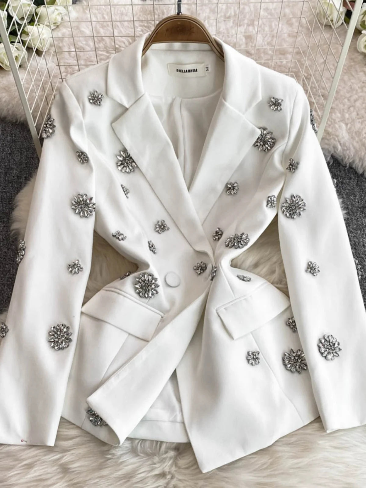 Elegant Diamond-Embellished Two-Piece Suit Set for Women