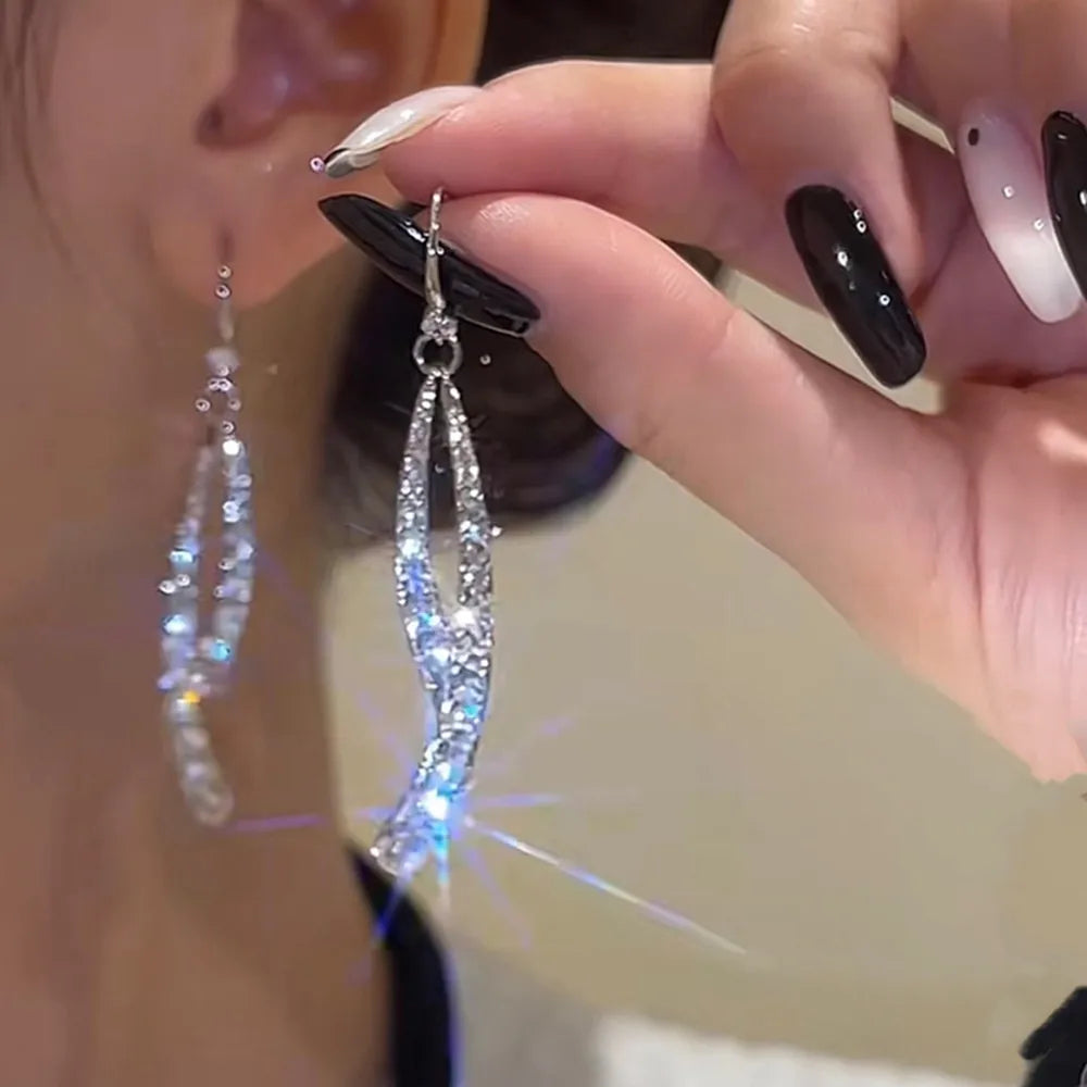 Black Rhinestone “Love” Earrings – Light Luxury Studs for Effortless Elegance