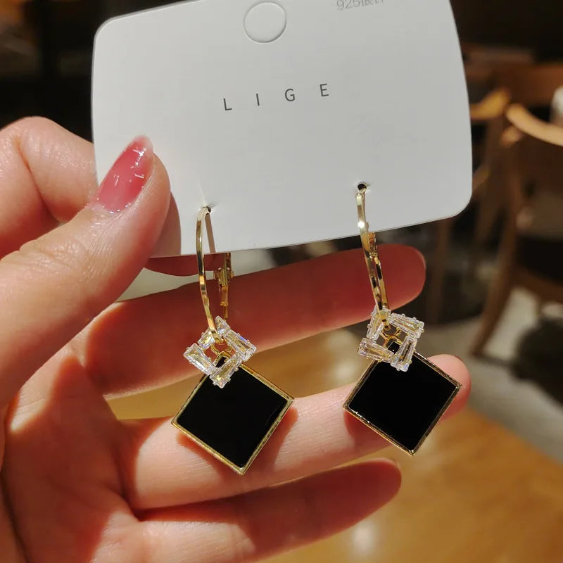 Black Rhinestone “Love” Earrings – Light Luxury Studs for Effortless Elegance