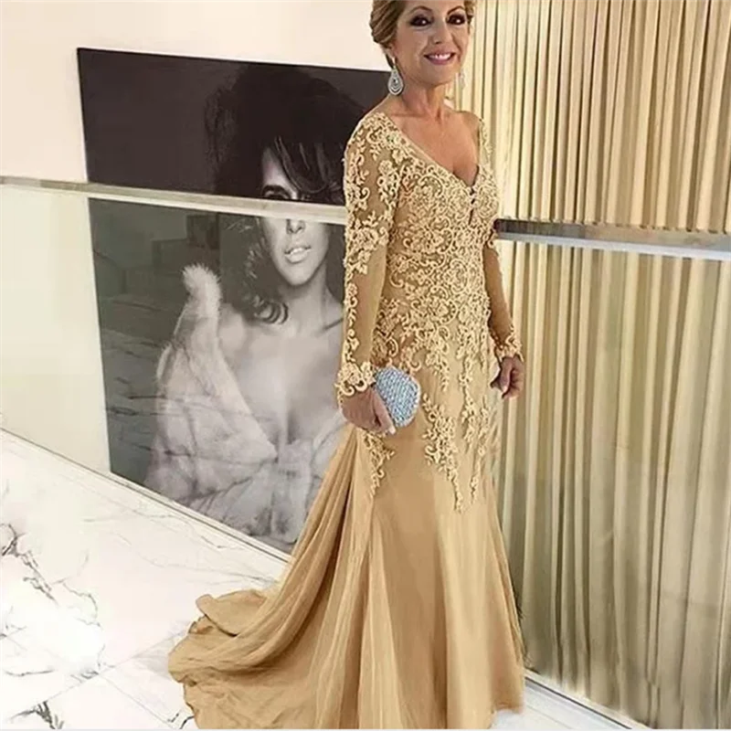 Elegant V-Neck Lace Mother Of The Bride Dresses