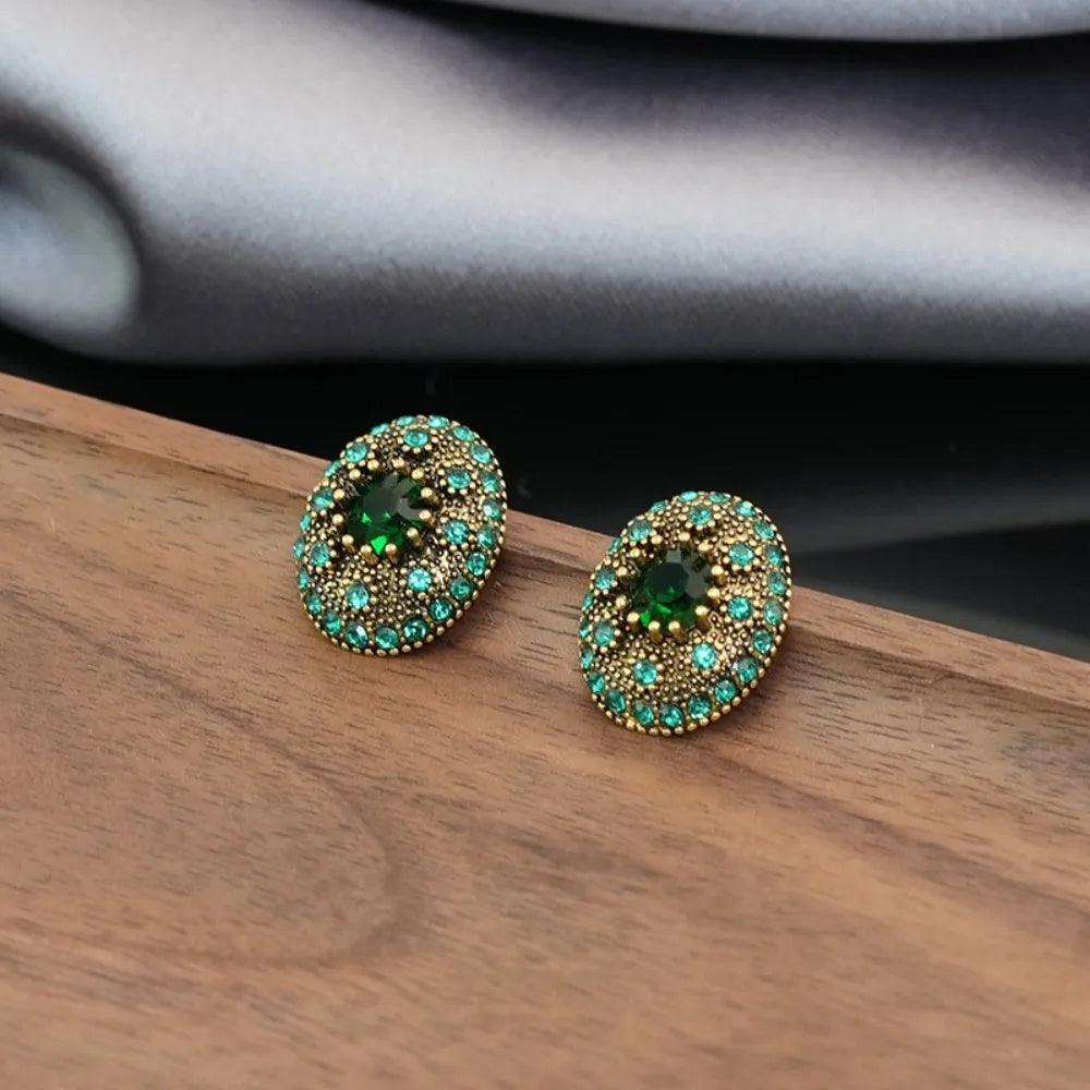 New Retro Romantic Green Oval Zircon Stud Earrings – Luxury Geometry Elegance