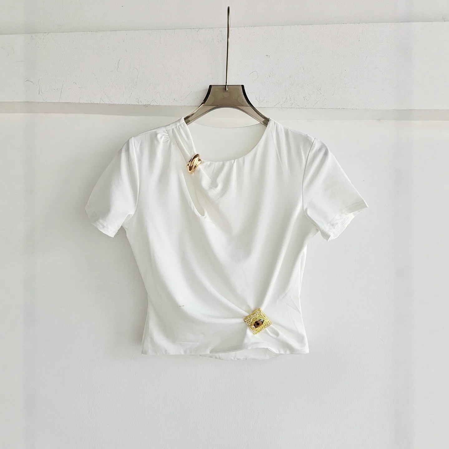 Elegant Metal Buckle Asymmetrical Ruched Slim Fit Tee