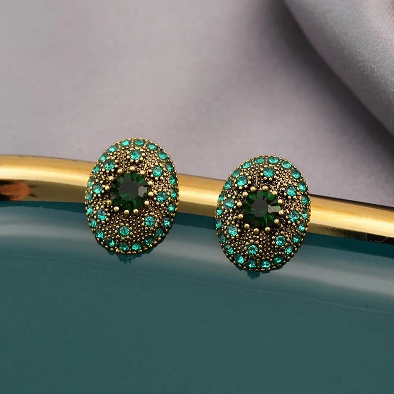 New Retro Romantic Green Oval Zircon Stud Earrings – Luxury Geometry Elegance