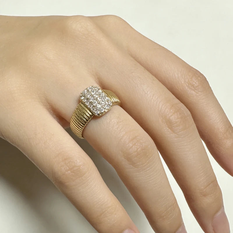 Luxury CZ Ring – Elegant, Sparkling Statement Jewelry for Every Special Moment