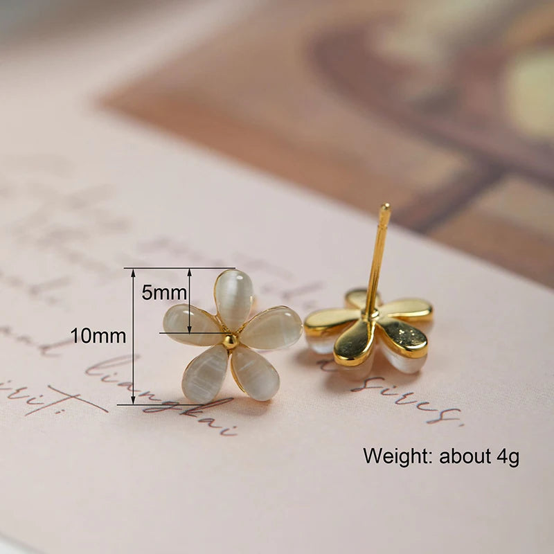 Gorgeous Flower Stud Earrings with Imitation Moonstone