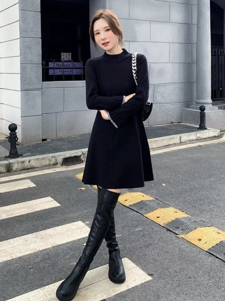 Spring Autumn 2025 Pleated  Extreme Mini Black Short  Knit Dress
