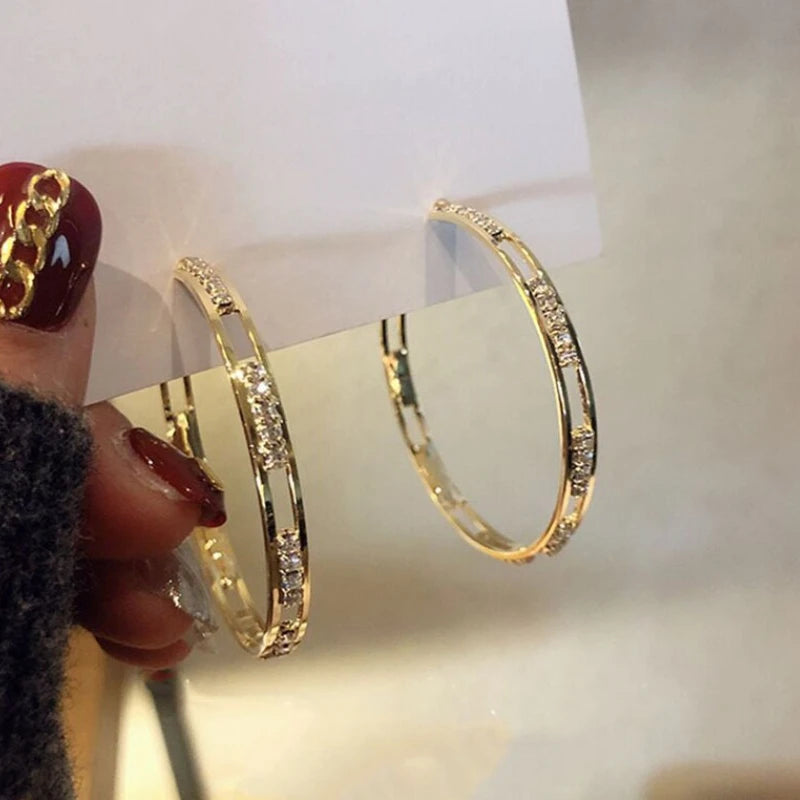 Charm Fashion Gold Color Geometric Hollow Circle Hoop Earrings