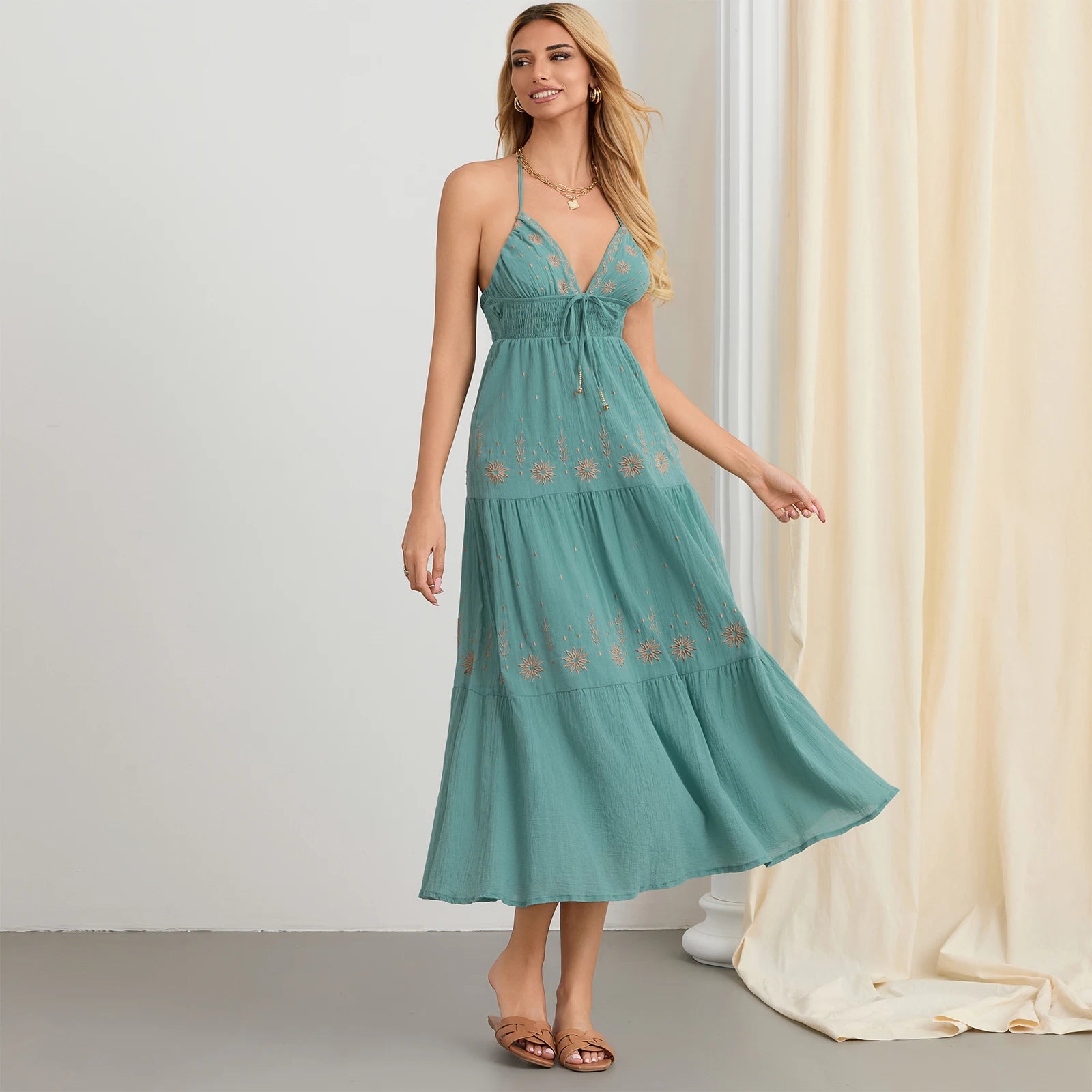 Summer Casual Flower Embroidery Tie-Up Halter Neck Sleeveless Dress