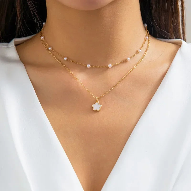 Stereoscopic Stainless Steel Small Peach Heart Golden Necklace