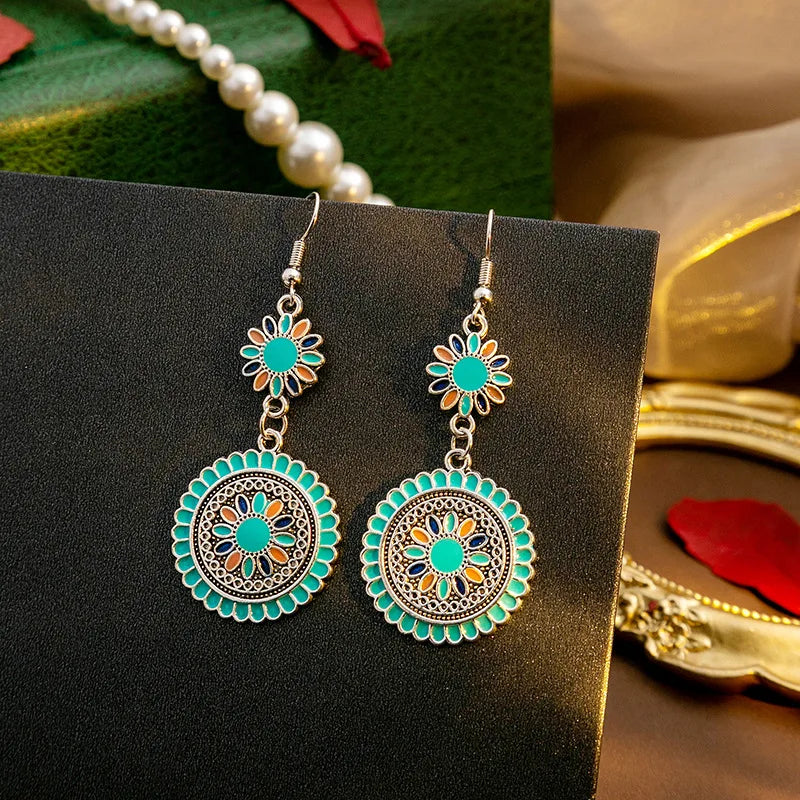 European Retro Bohemian Sunflower Earrings – Bold Vintage Statement Hoops