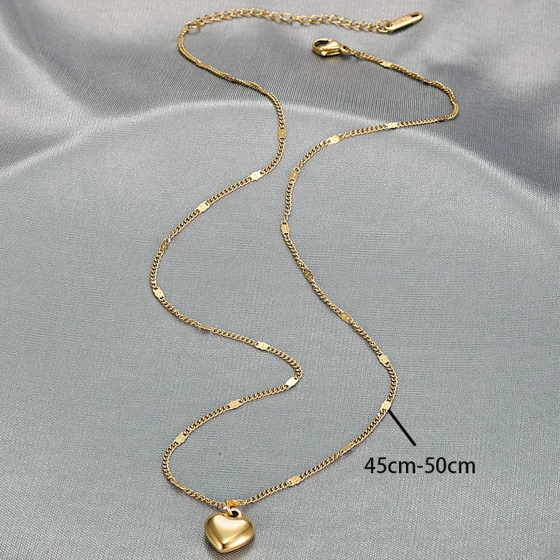 Stereoscopic Stainless Steel Small Peach Heart Golden Necklace