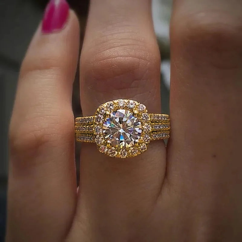 Trendy Women Rings with Brilliant Cubic Zirconia Luxury Engagement Rings
