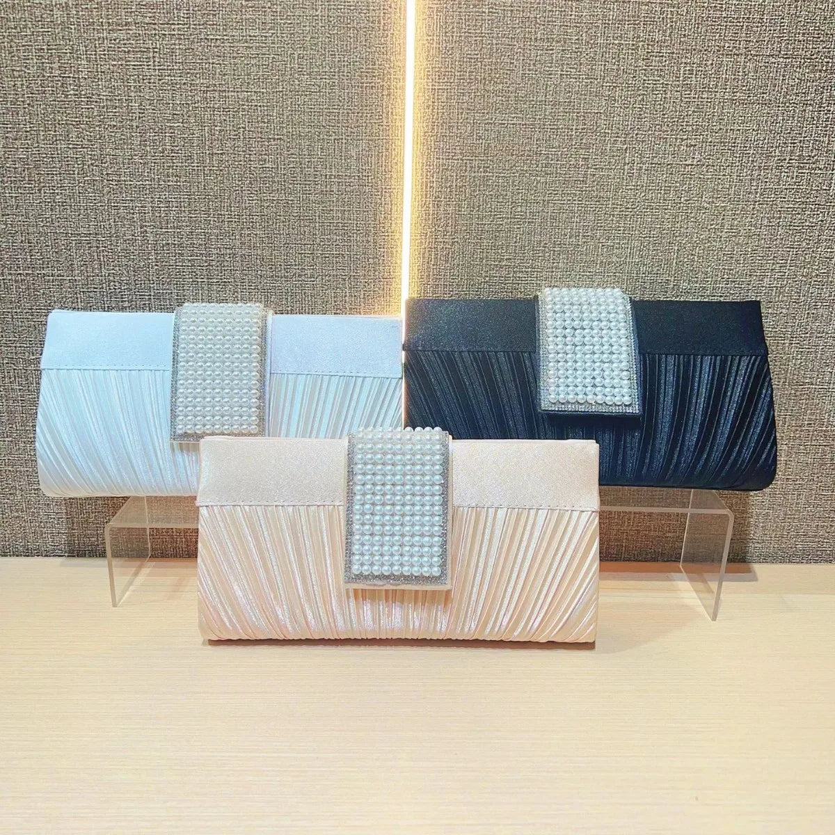 Classic Retro Gold Silver Black Small Clutches Purses