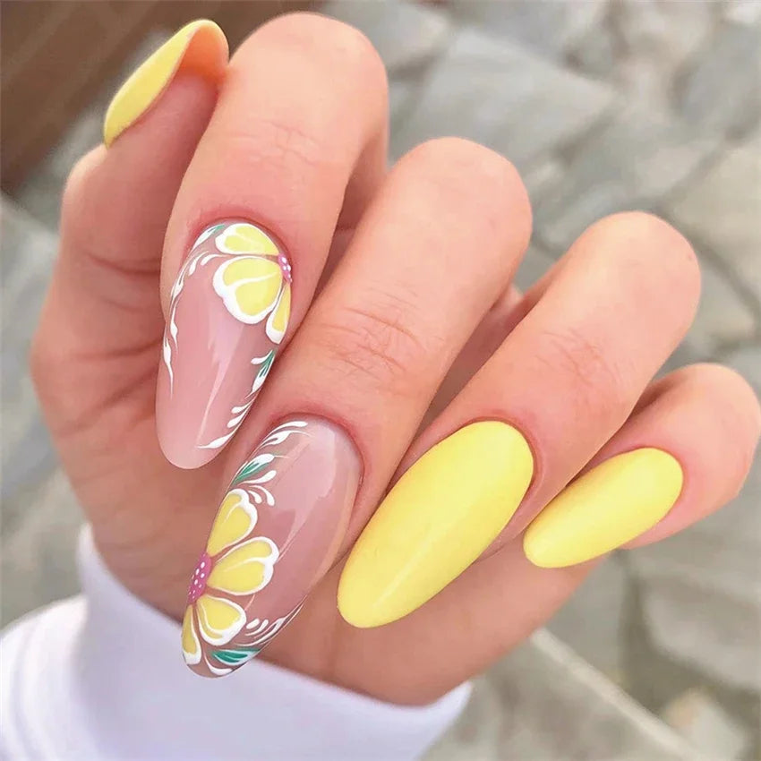 24Pcs/Set Long French Heart Gold Thread Fake Nails