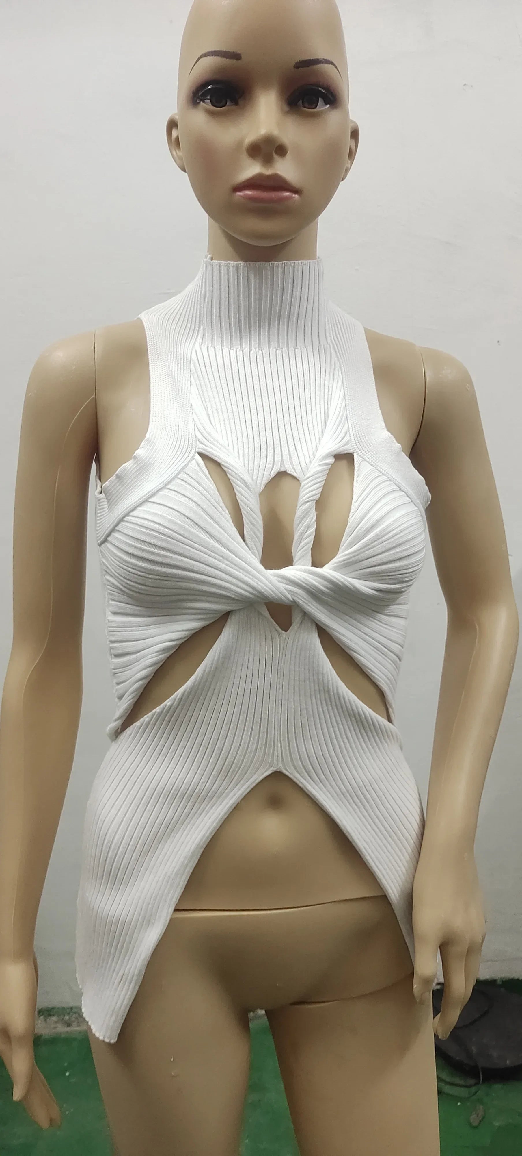 Sexy Hollow Out Knitted Crop Tops