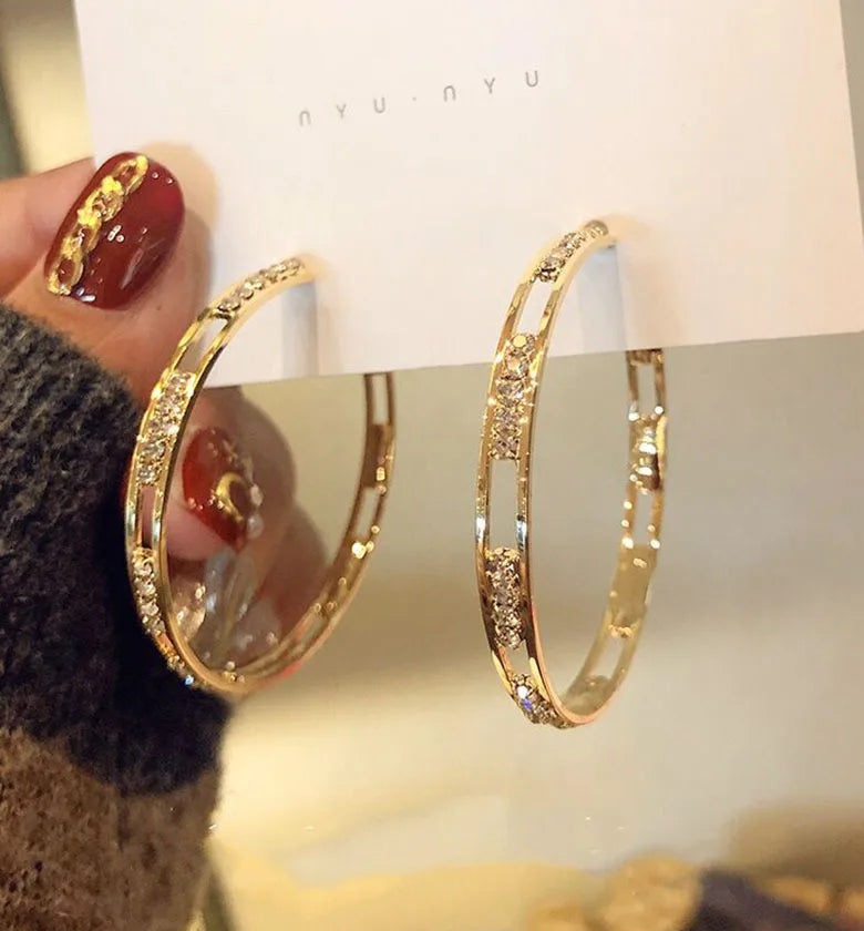 Charm Fashion Gold Color Geometric Hollow Circle Hoop Earrings