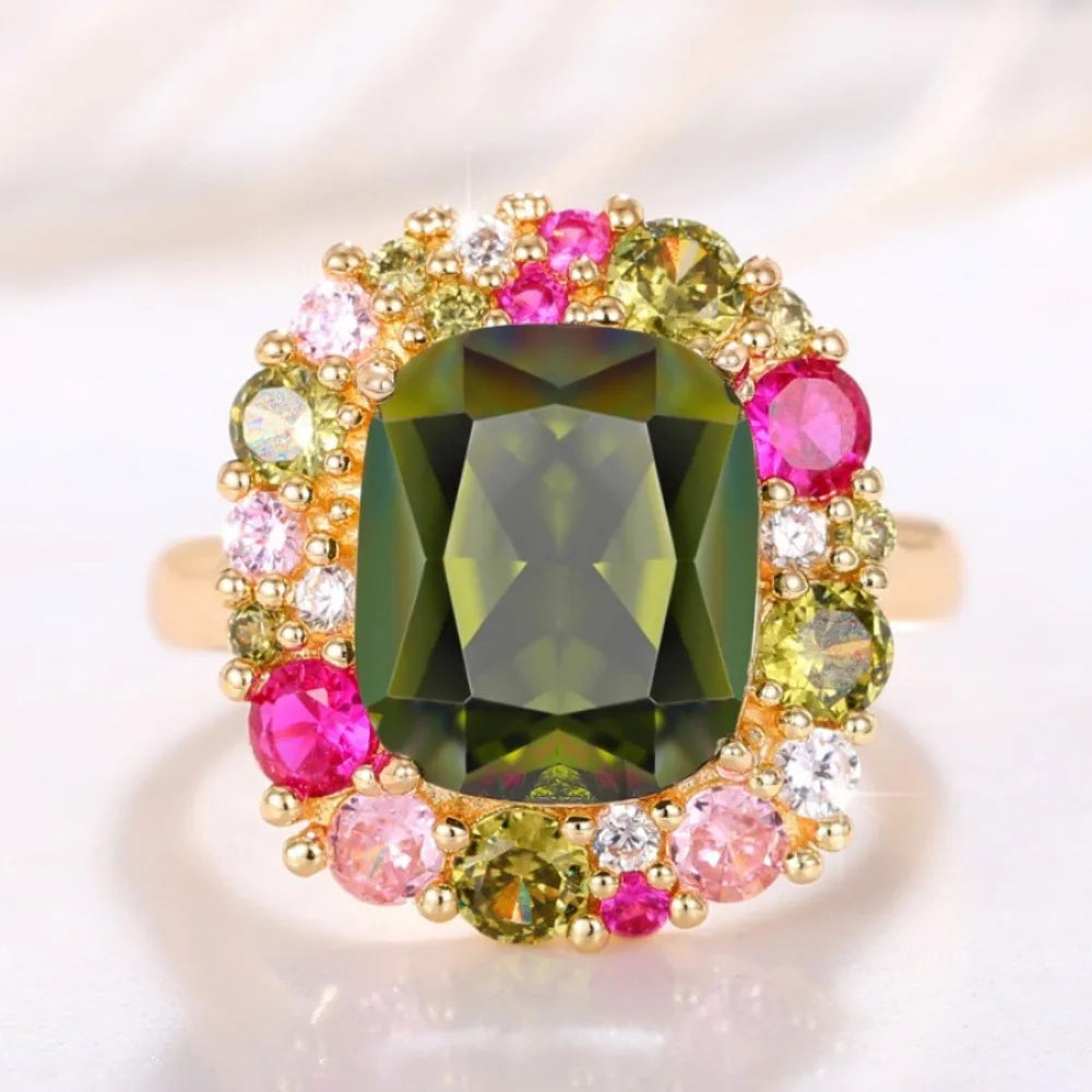 Exquisite Emerald Secret Garden Ring – Ultra-Gleaming Square Crystal for Weddings & Special Moments