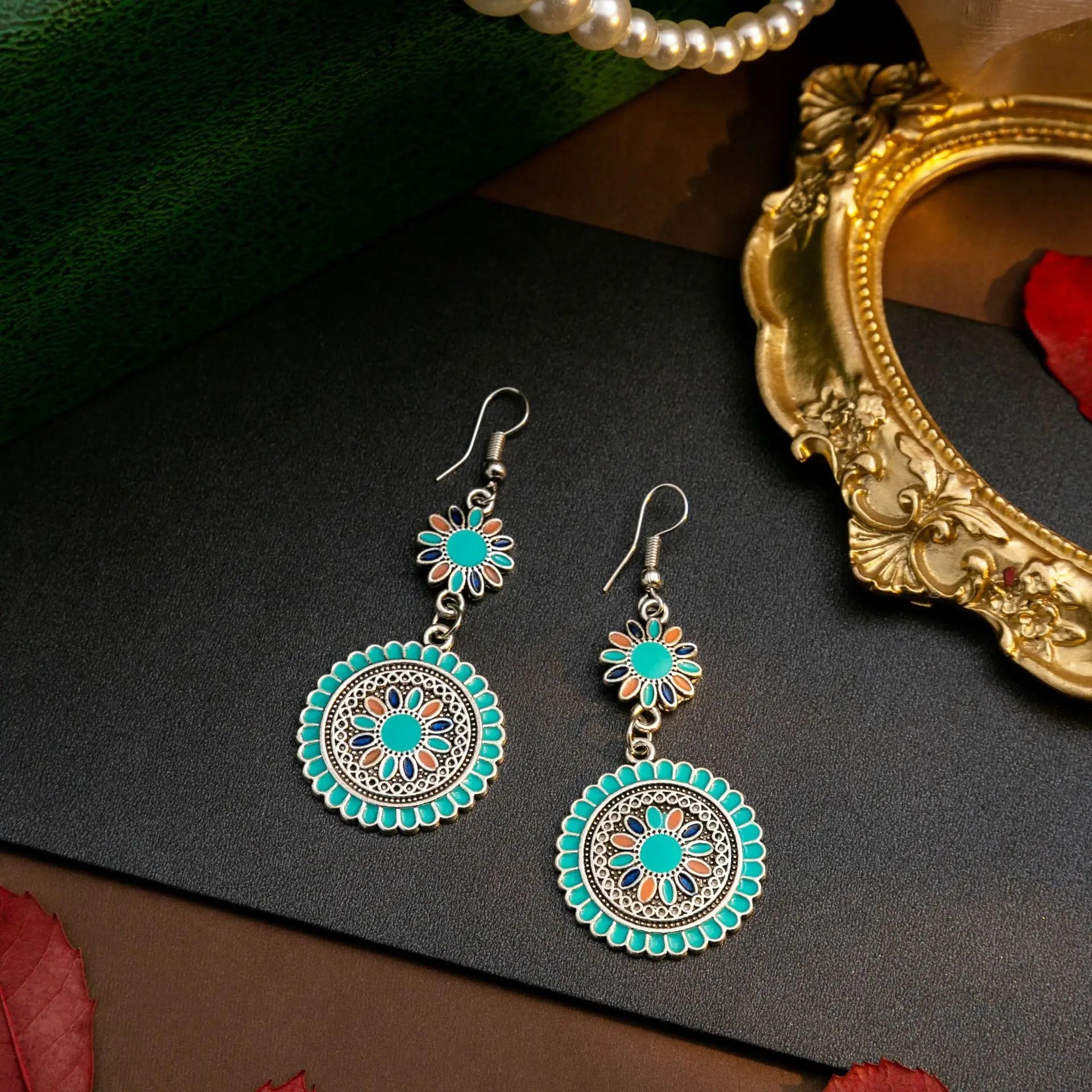 European Retro Bohemian Sunflower Earrings – Bold Vintage Statement Hoops
