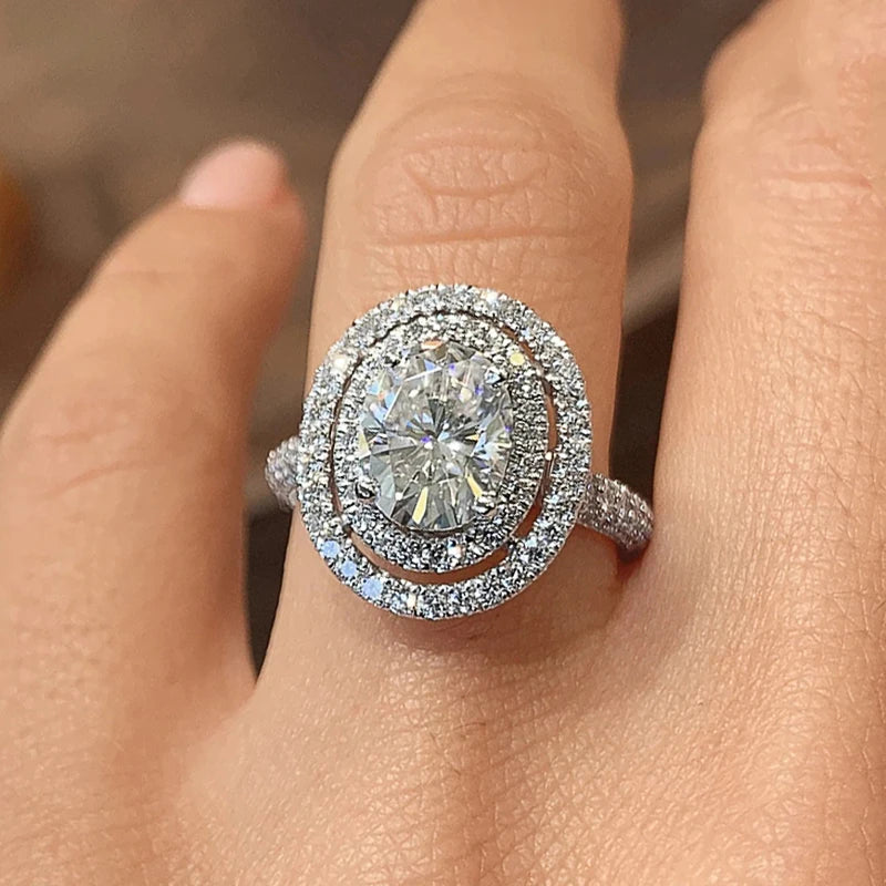 Trendy Women Rings with Brilliant Cubic Zirconia Luxury Engagement Rings