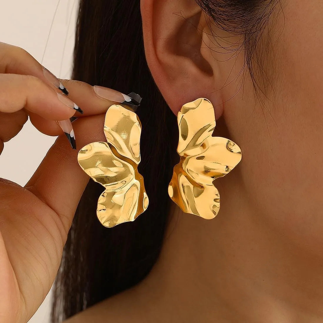 ✨ Trendy Gold Stainless Steel Irregular Flower Drop Earrings