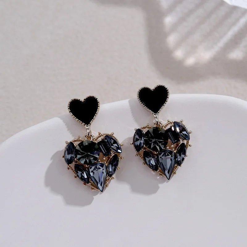Black Rhinestone “Love” Earrings – Light Luxury Studs for Effortless Elegance
