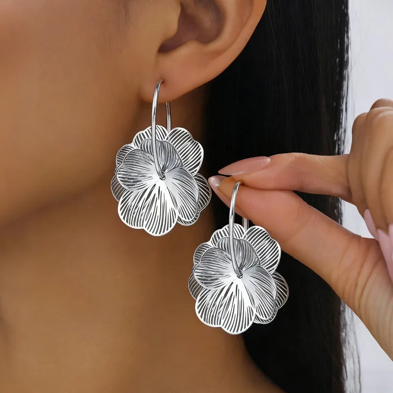 ✨ Trendy Gold Stainless Steel Irregular Flower Drop Earrings