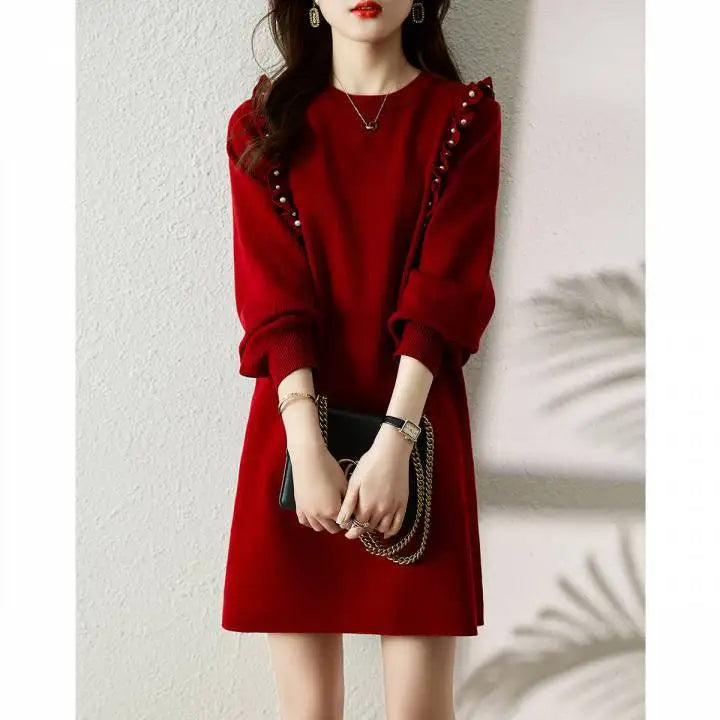 New Autumn and Winter Round Neck Loose Fit Long Sleeves and Knitted Dress