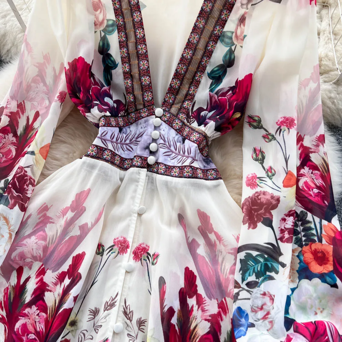 2023 Fashion Runway Deep V Neck Long Sleeve Gorgeous Flower Chiffon Cascading Ruffles Dress